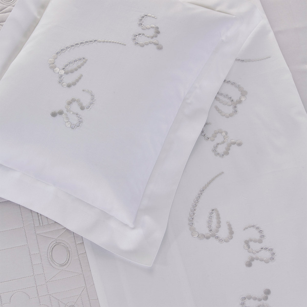 BALLET_BLANC // TAIES BALLET_BLANC