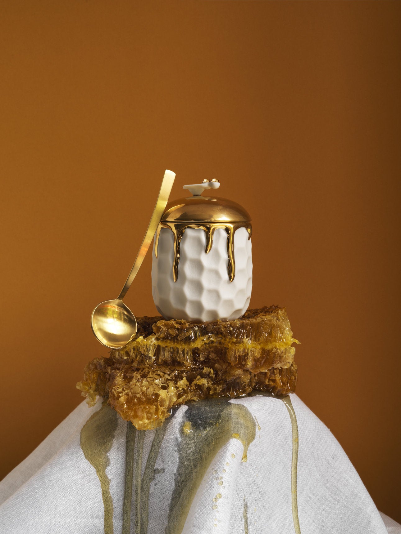 Bougie Apothecary en porcelaine - Abeille
