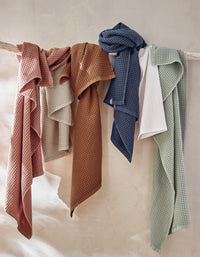 Serviette de toilette en coton nid d'abeille - Blanc