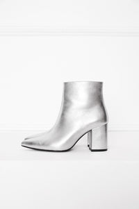 NATALIE BOOT - SILVER