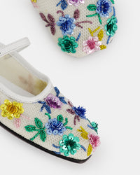 7 QTY NEW Bulla Saga White Nappa Flower Mesh White Nappa Flower Mesh