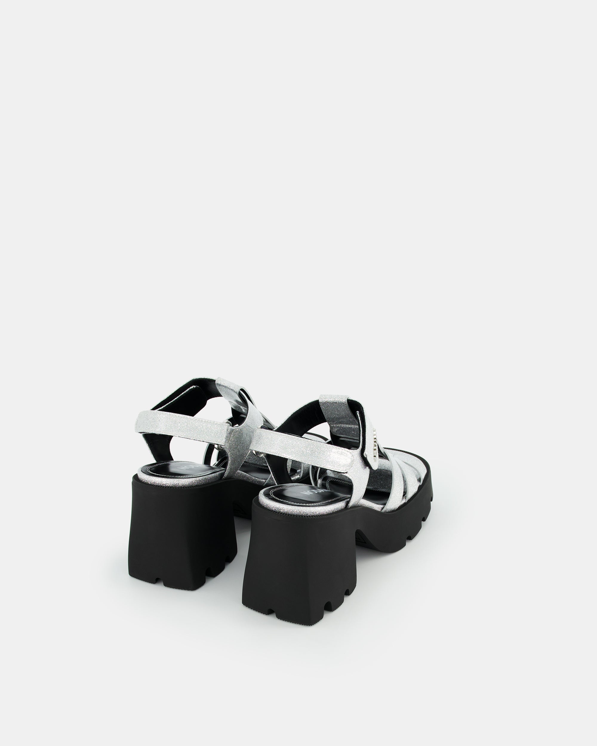 1 QTY DJV-95€-6/6 Bulla Emma 90