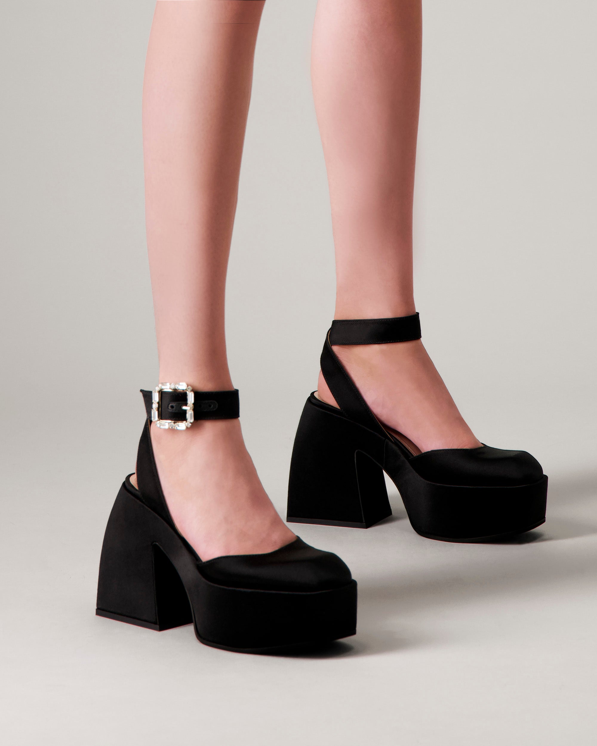 Plateformes Bulla Sofia 120 - Noir