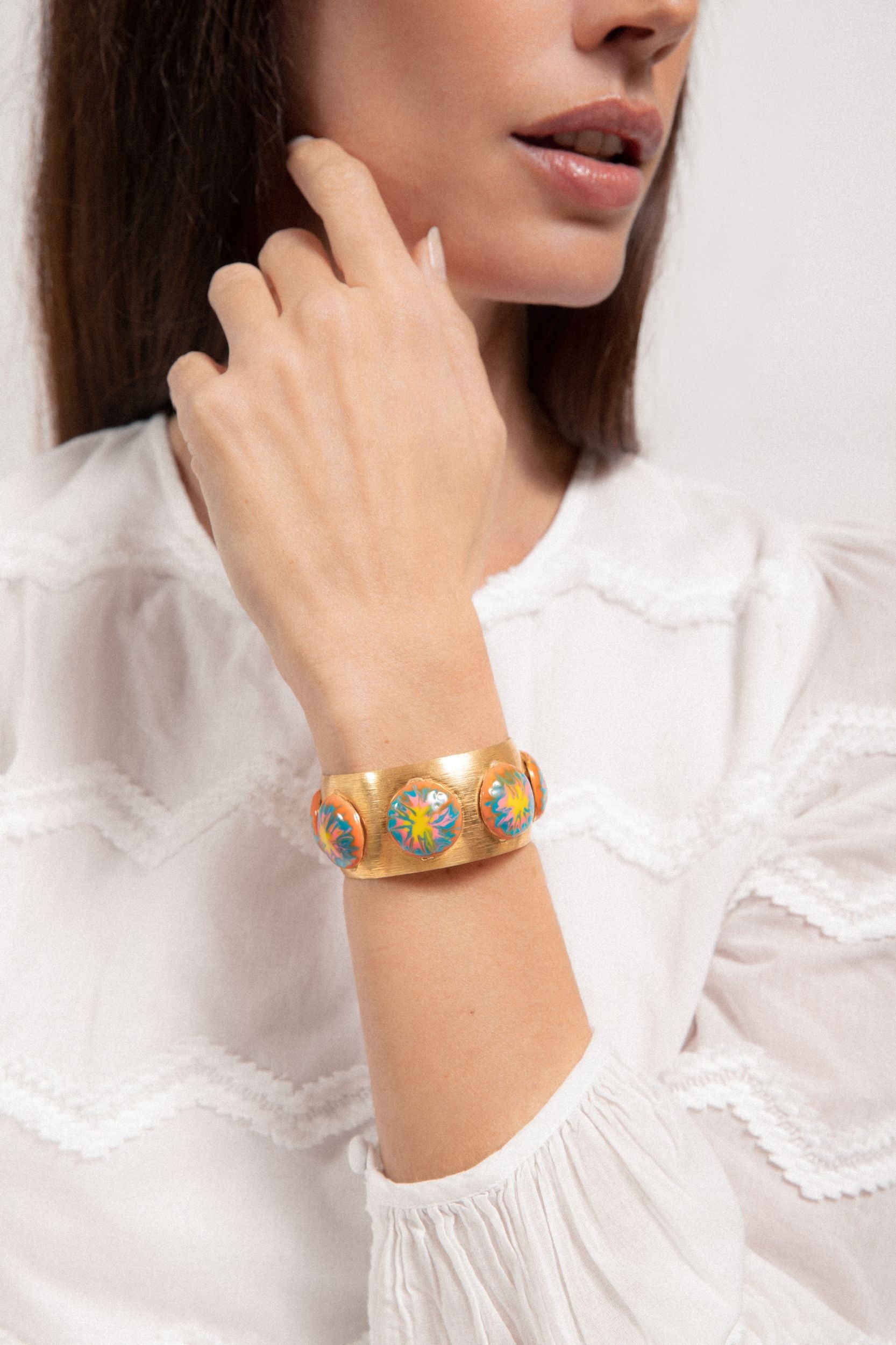 Cuff Curve gilded in fine gold and enamel - Multicolor