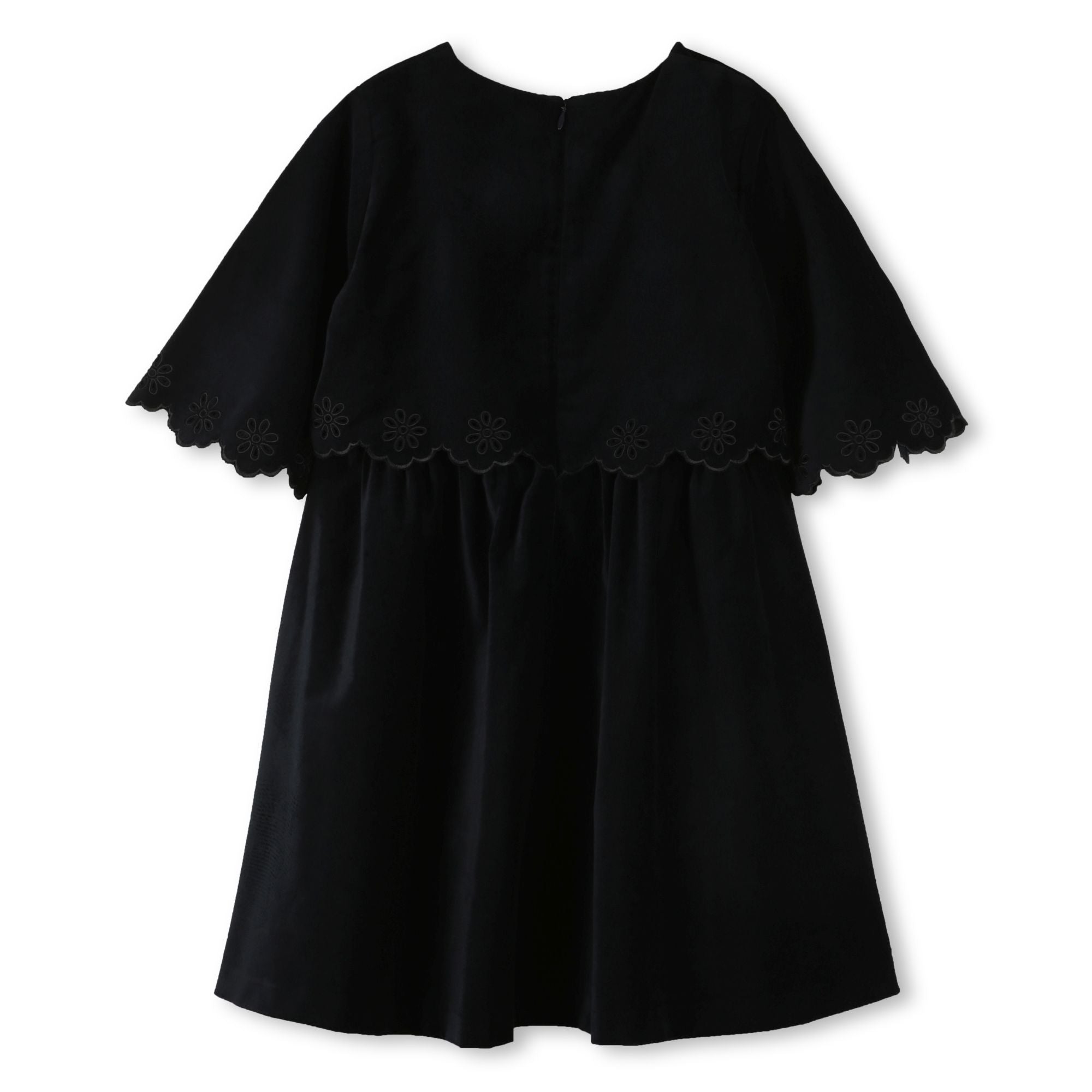 ROBE MANCHES COURTES