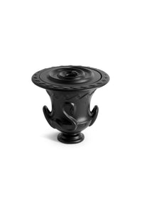 Hydra Candle-Black. 800g. Frag=10% Green Vetiver