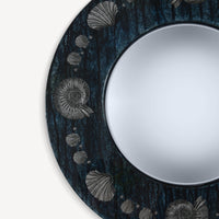 Frame with convex mirror Giro di conchiglie - Silver & Blue