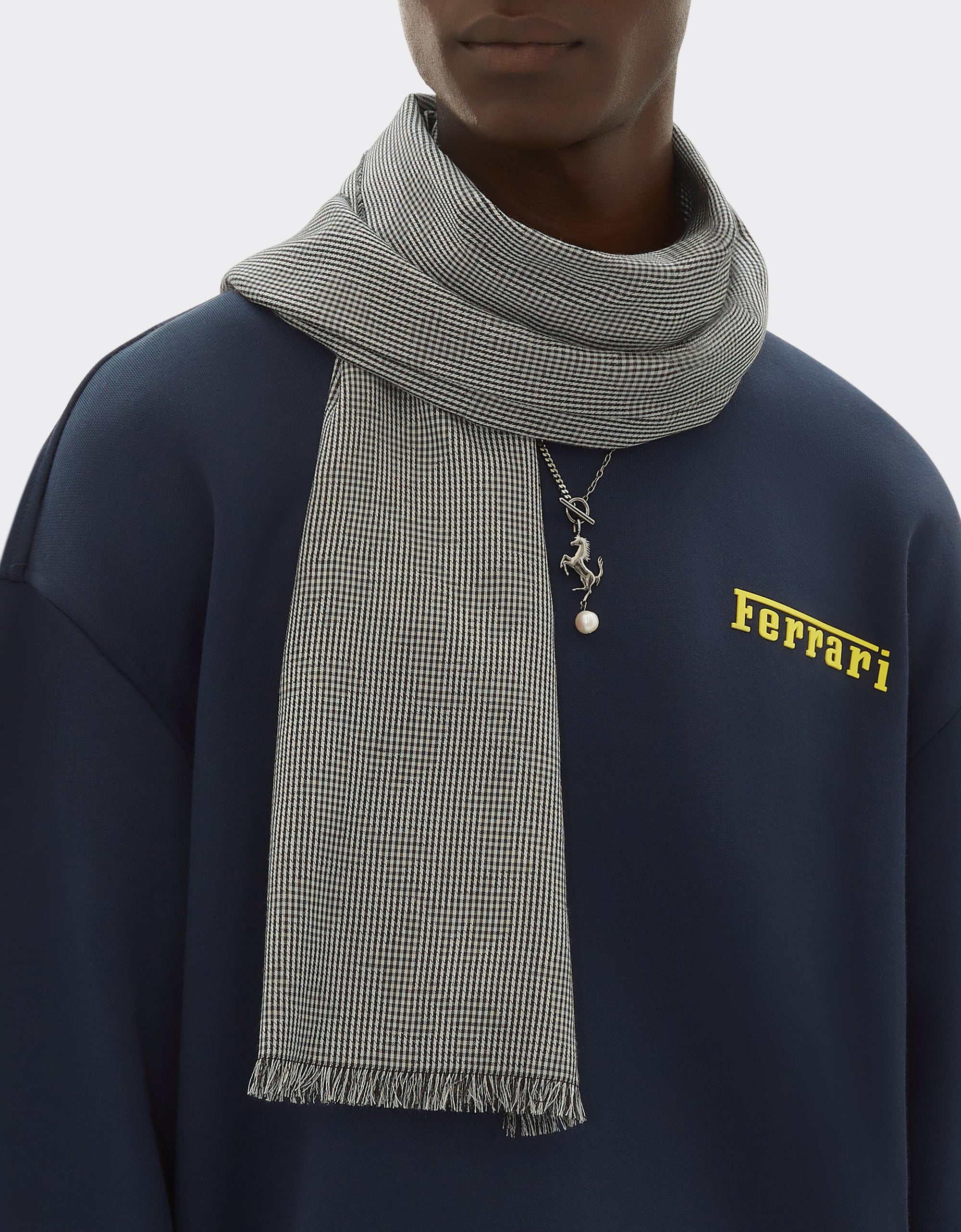 Foulard unisexe avec Cheval cabré en soie - Nero