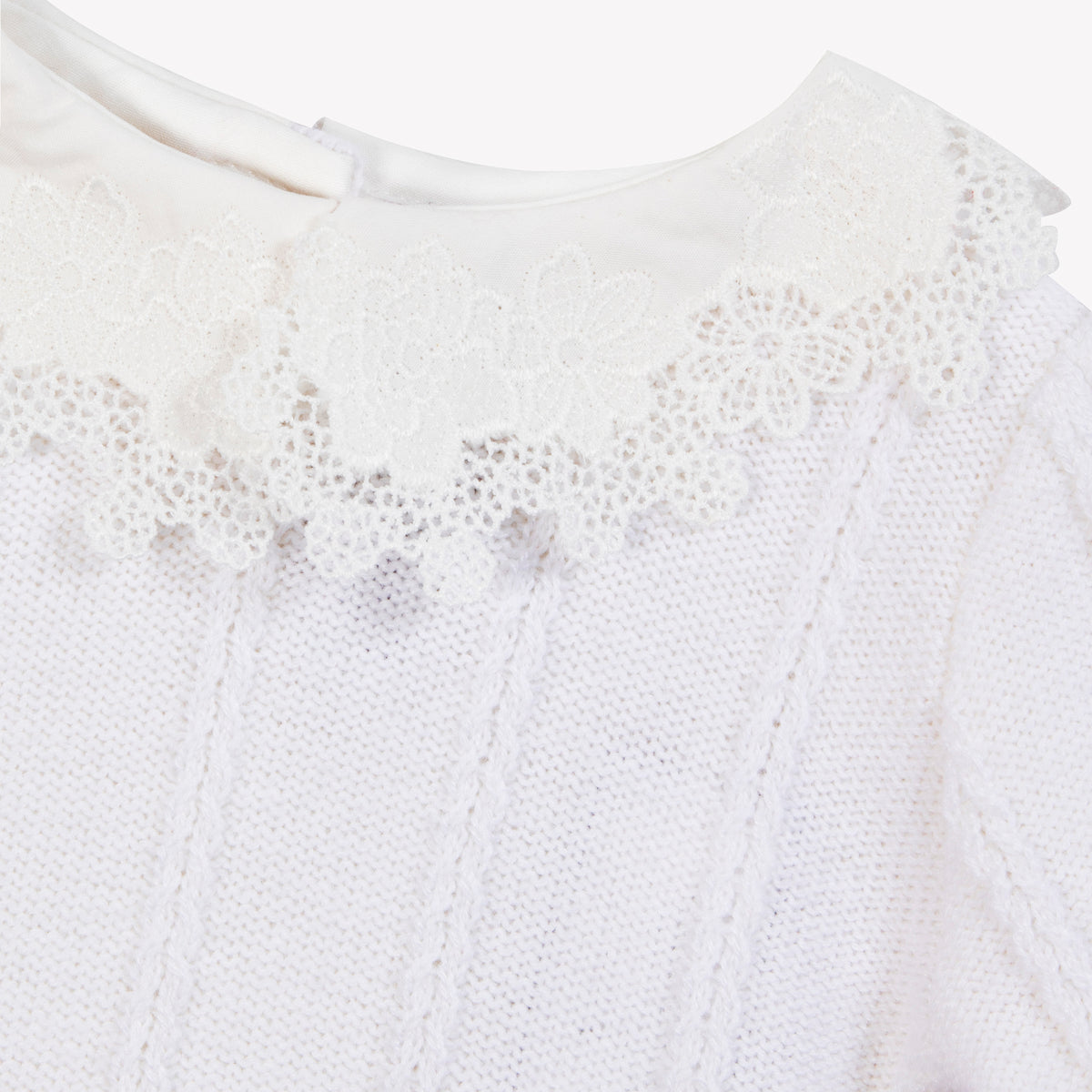 Pull - Ecru col broderie anglaise