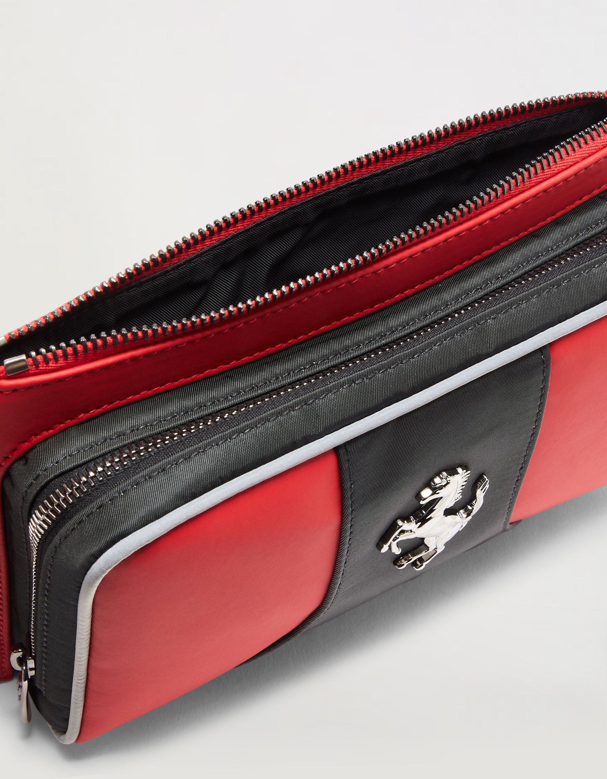 Sac banane unisexe bicolore en cuir - Rosso Corsa