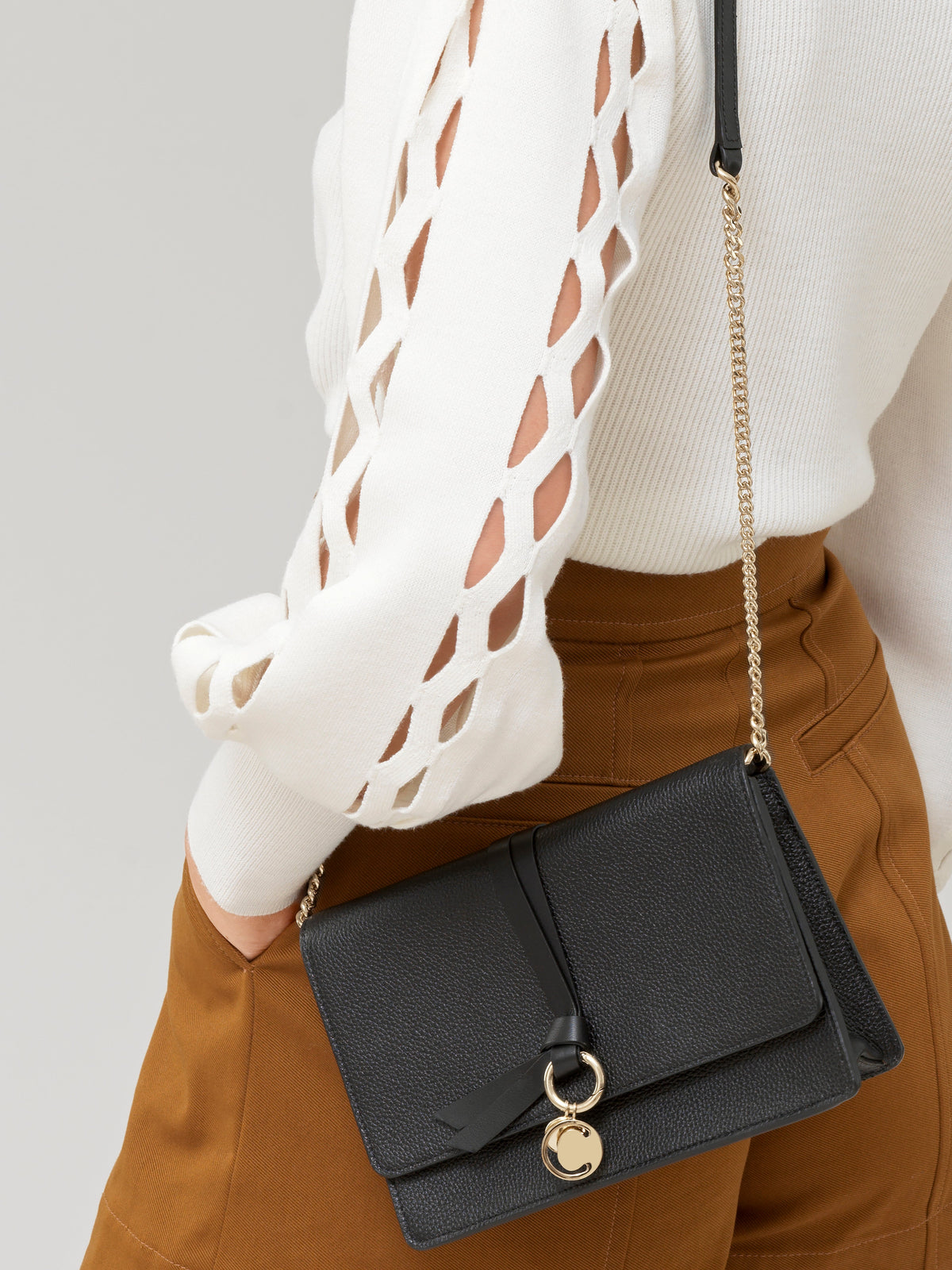 BASEPLUS_Cashmere Grey CLUTCH ON CH - Cashmere Grey