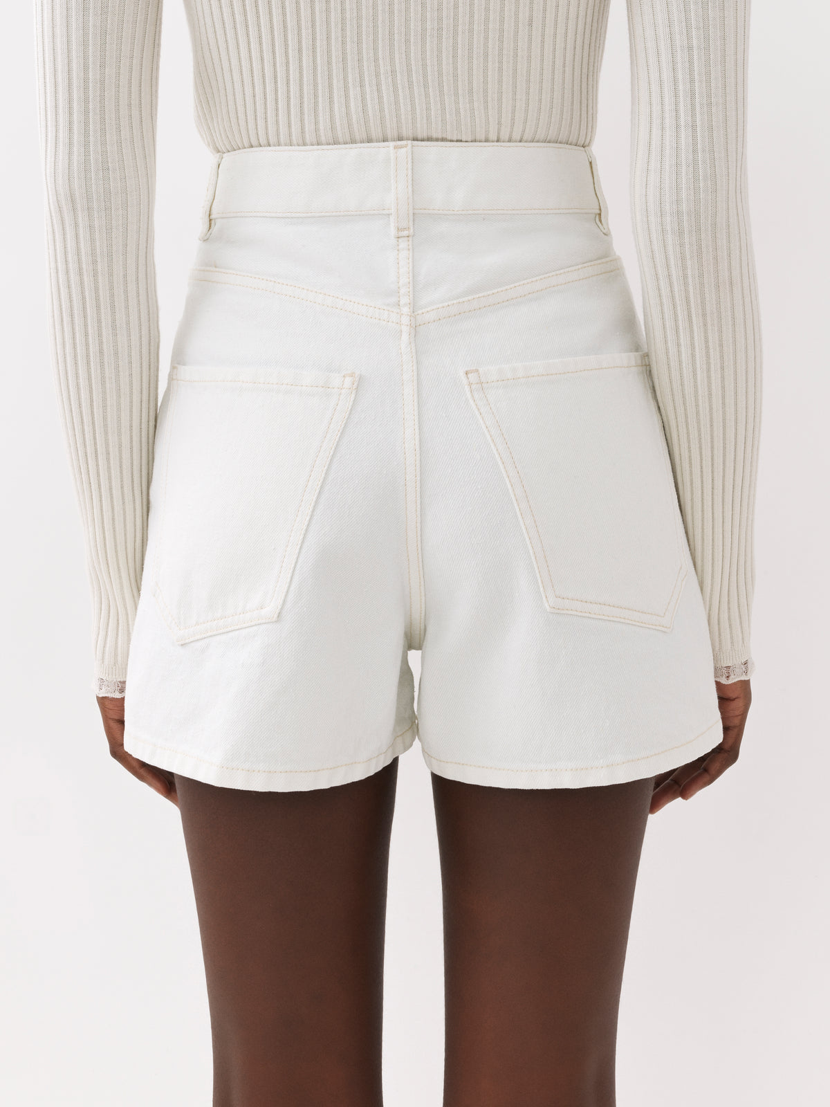 White SHORT - White