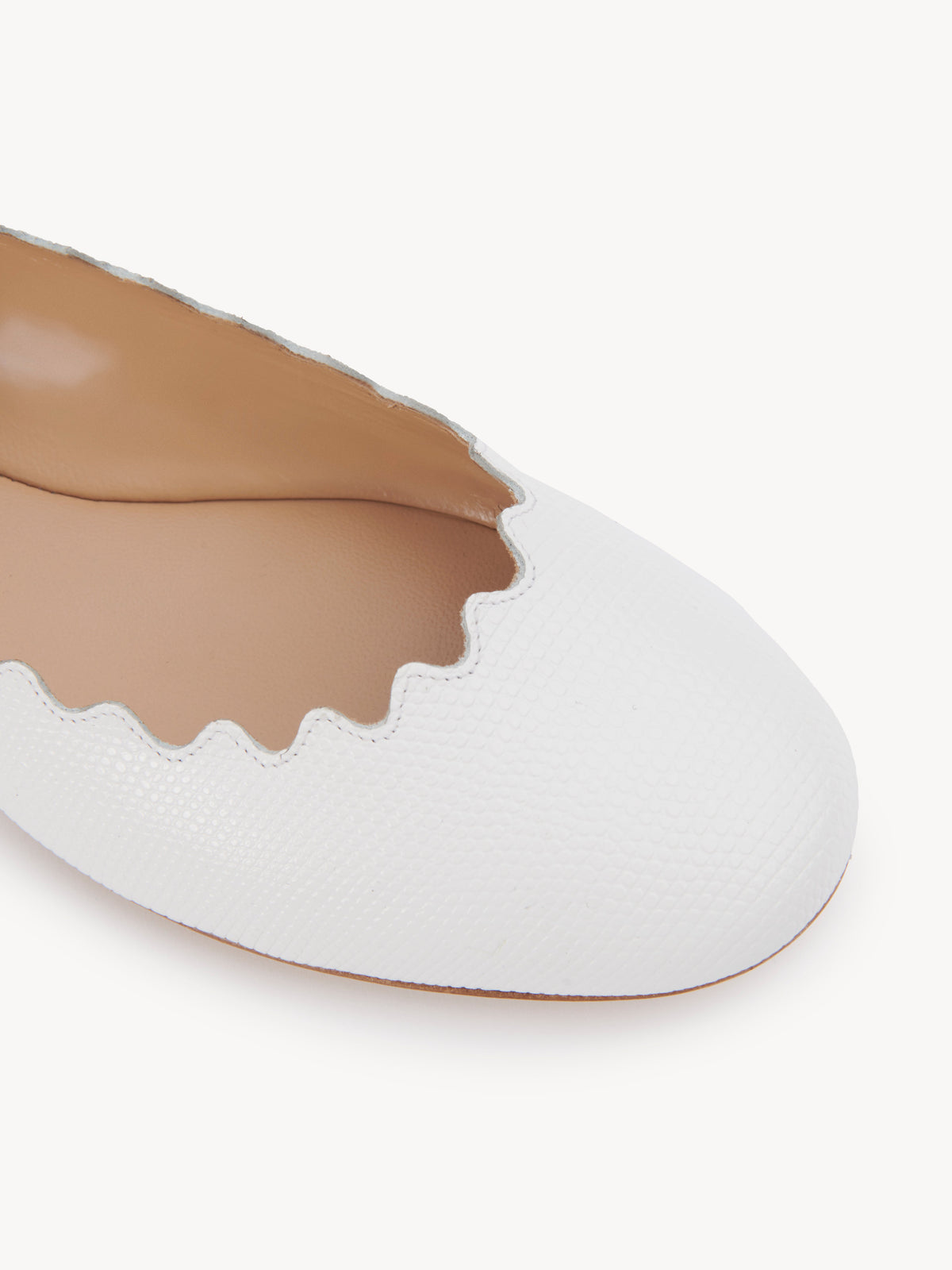 BASEPLUS_Brilliant White BALLERINAS - Brilliant White