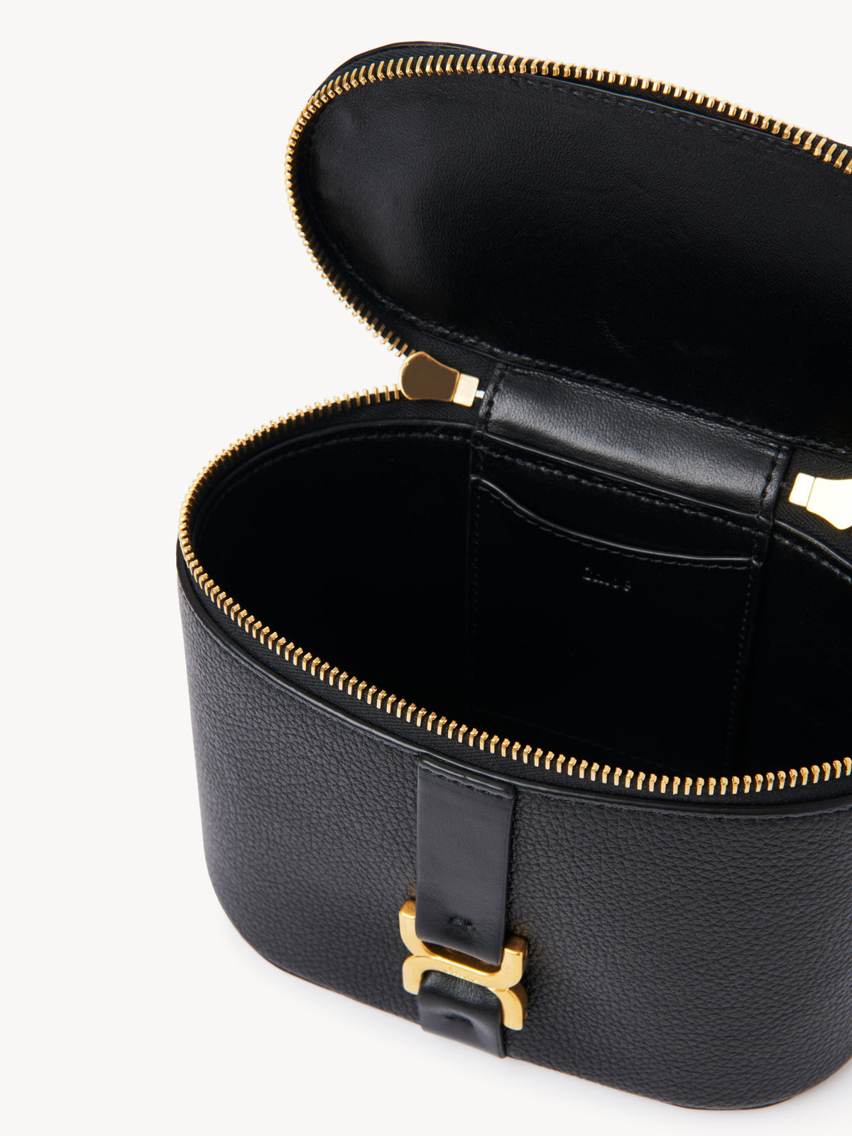 BASEPLUS_Black MINI VANITY ON CHAIN - Black