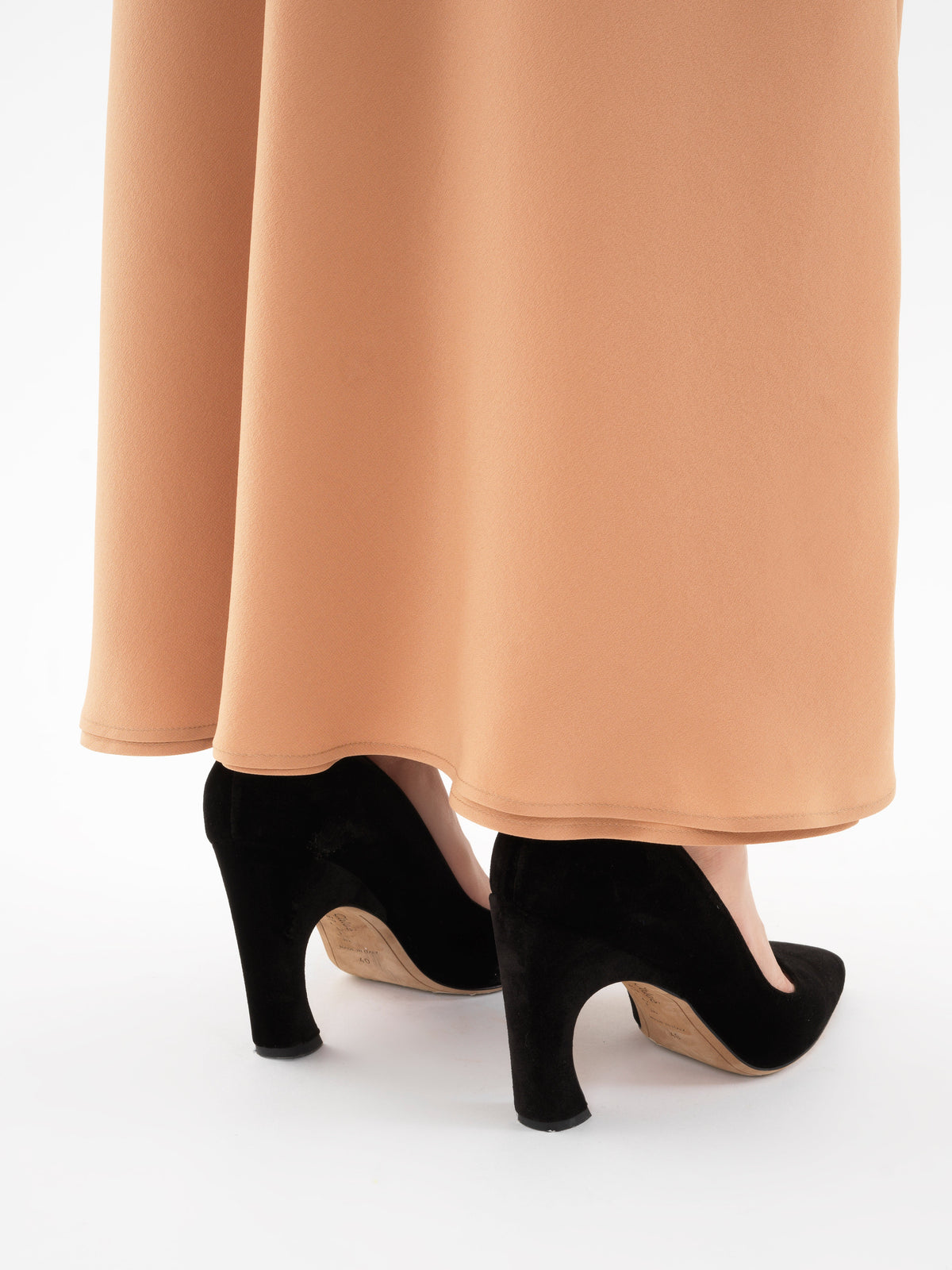 BASEPLUS_Cheek DRESS - Cheek