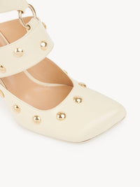 BASEPLUS_Eggshell PUMP - Eggshell