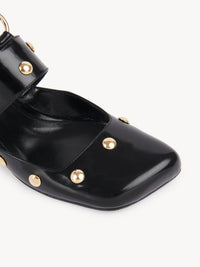 BASEPLUS_Black SANDALS - Black