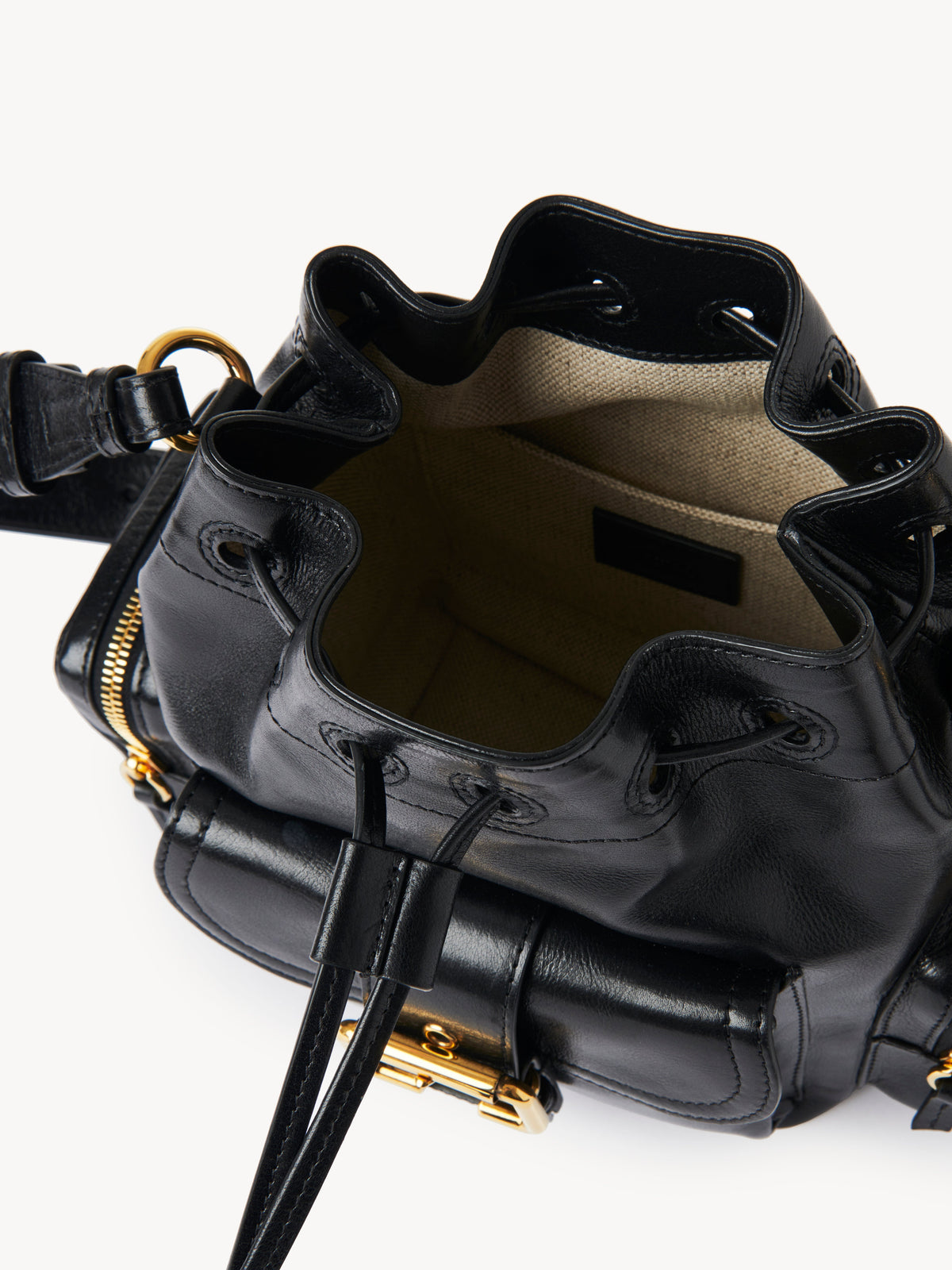 BASEPLUS_Black BUCKET - Black