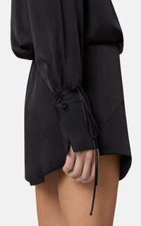 Short dress with knotted cuffs - Black