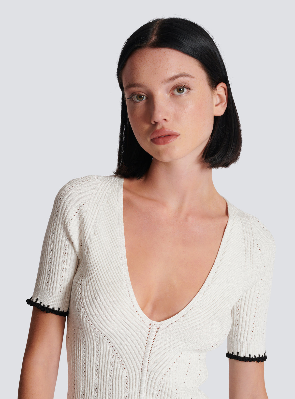 Top en maille col v - Blanc & Noir