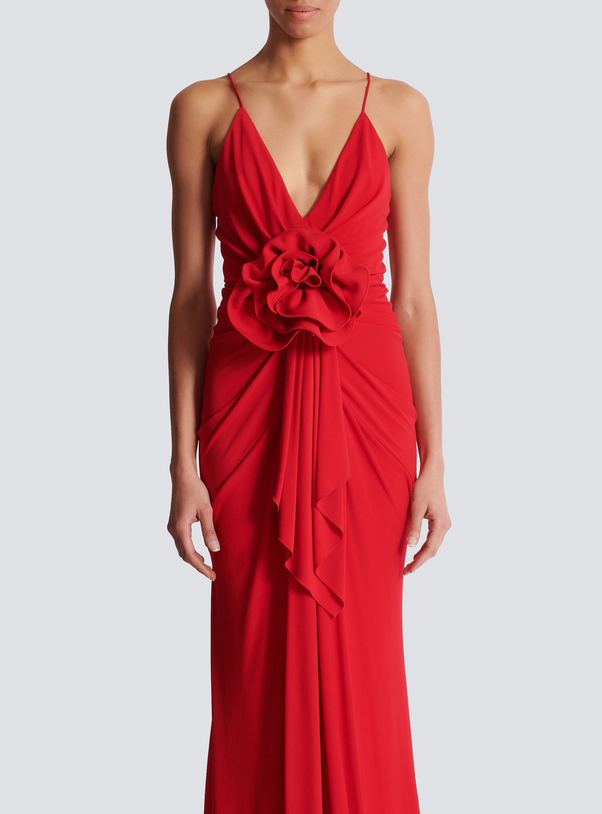 Robe longue plissée à détail fleur - Rouge