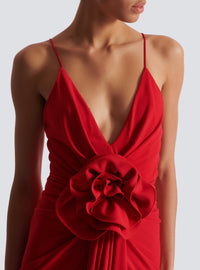 Long pleated dress with flower detail - Red
