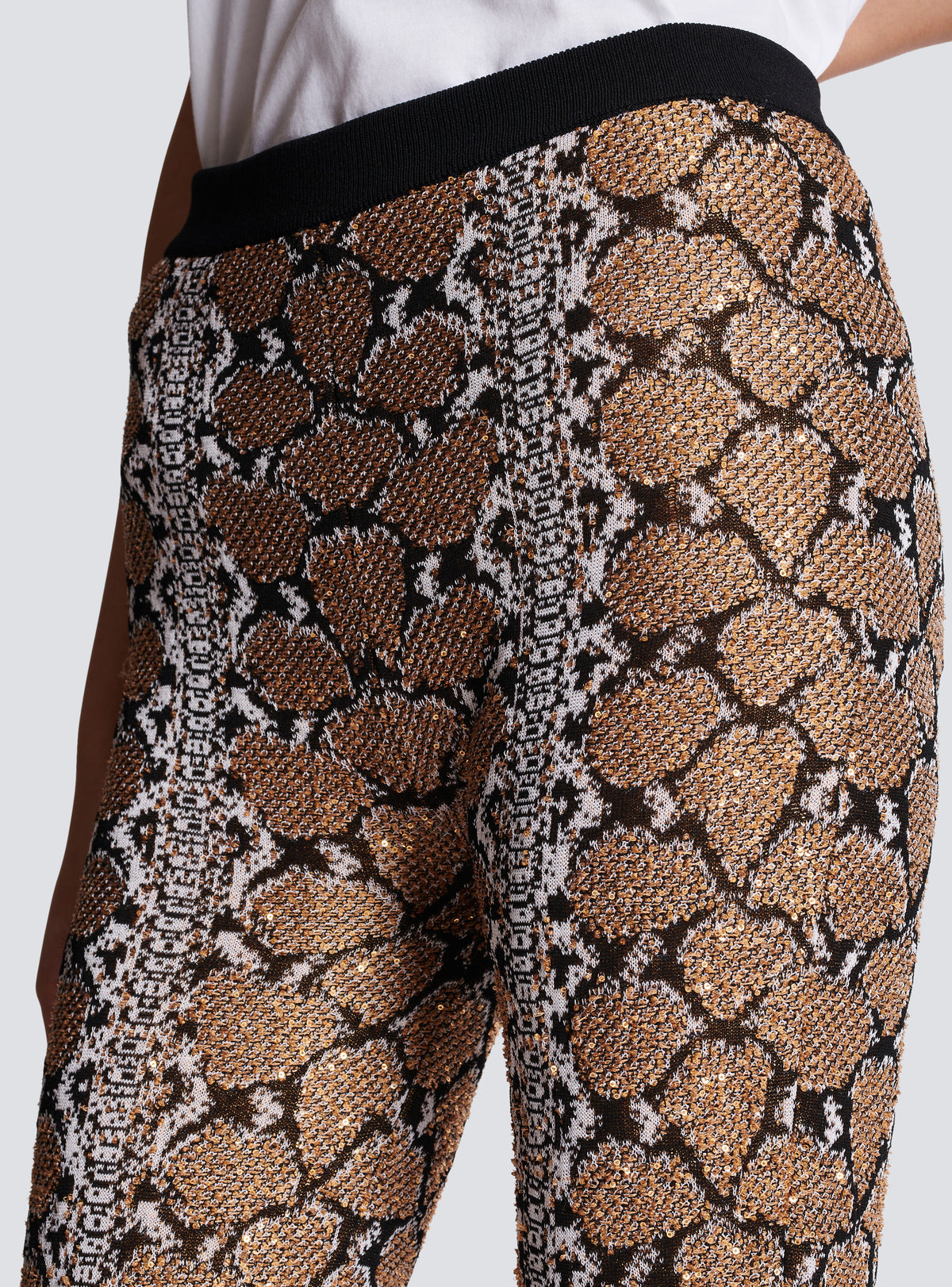 Pantalon en maille python - Noir & Camel & Blanc