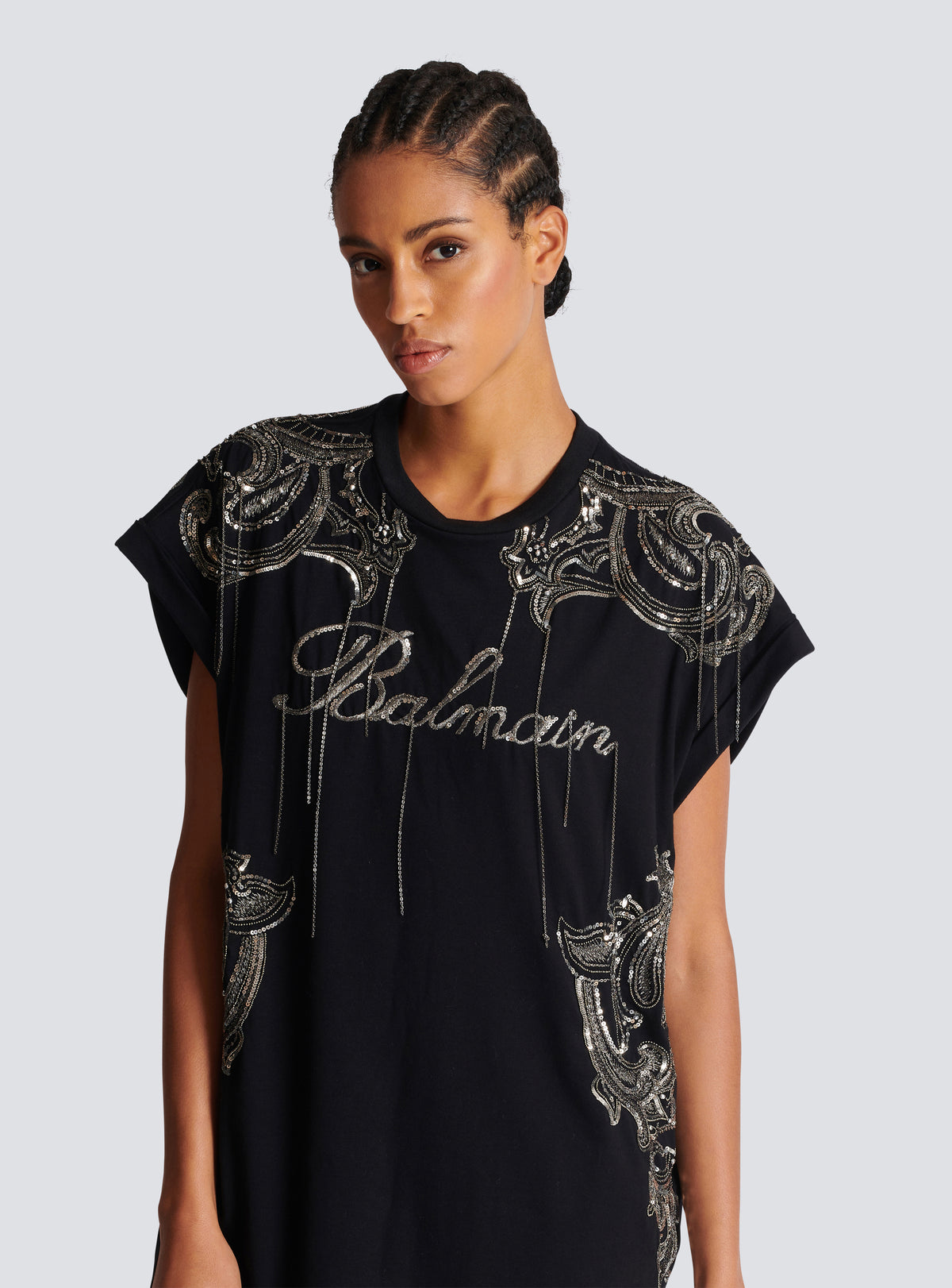 Robe t-shirt balmain signature brodée chaînes - Noir & Vieil Argent