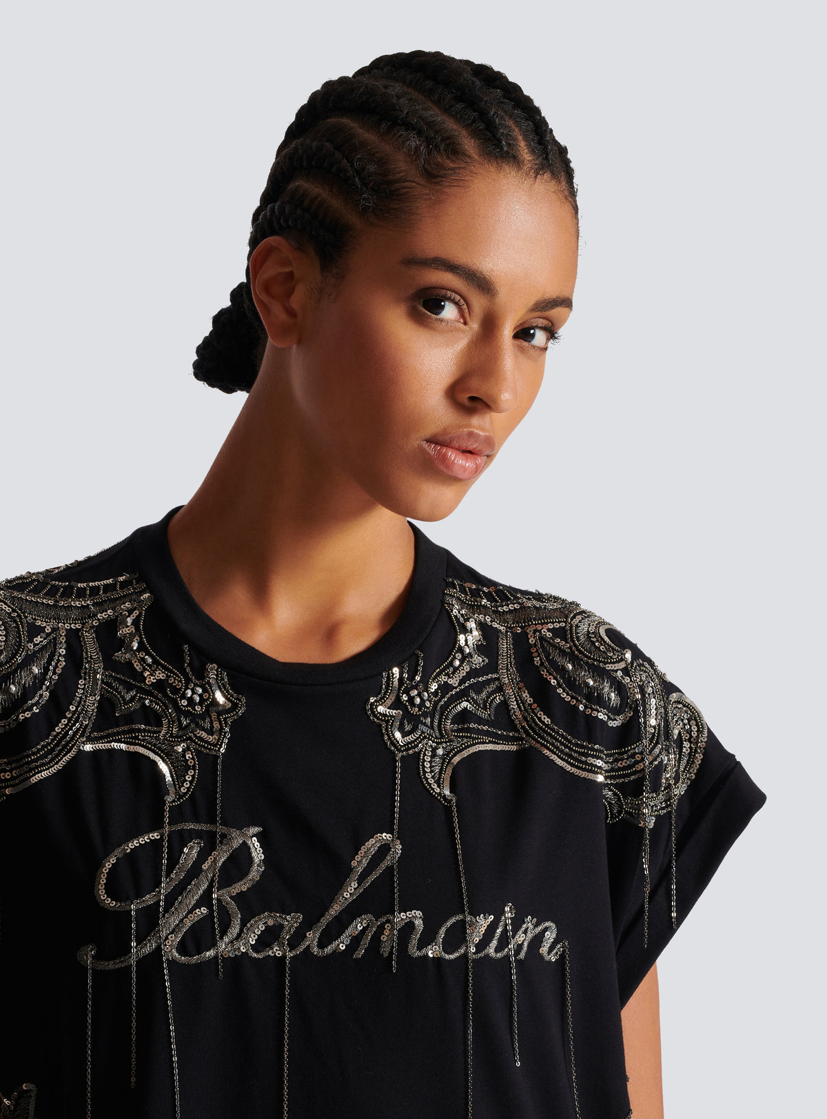 Robe t-shirt balmain signature brodée chaînes - Noir & Vieil Argent