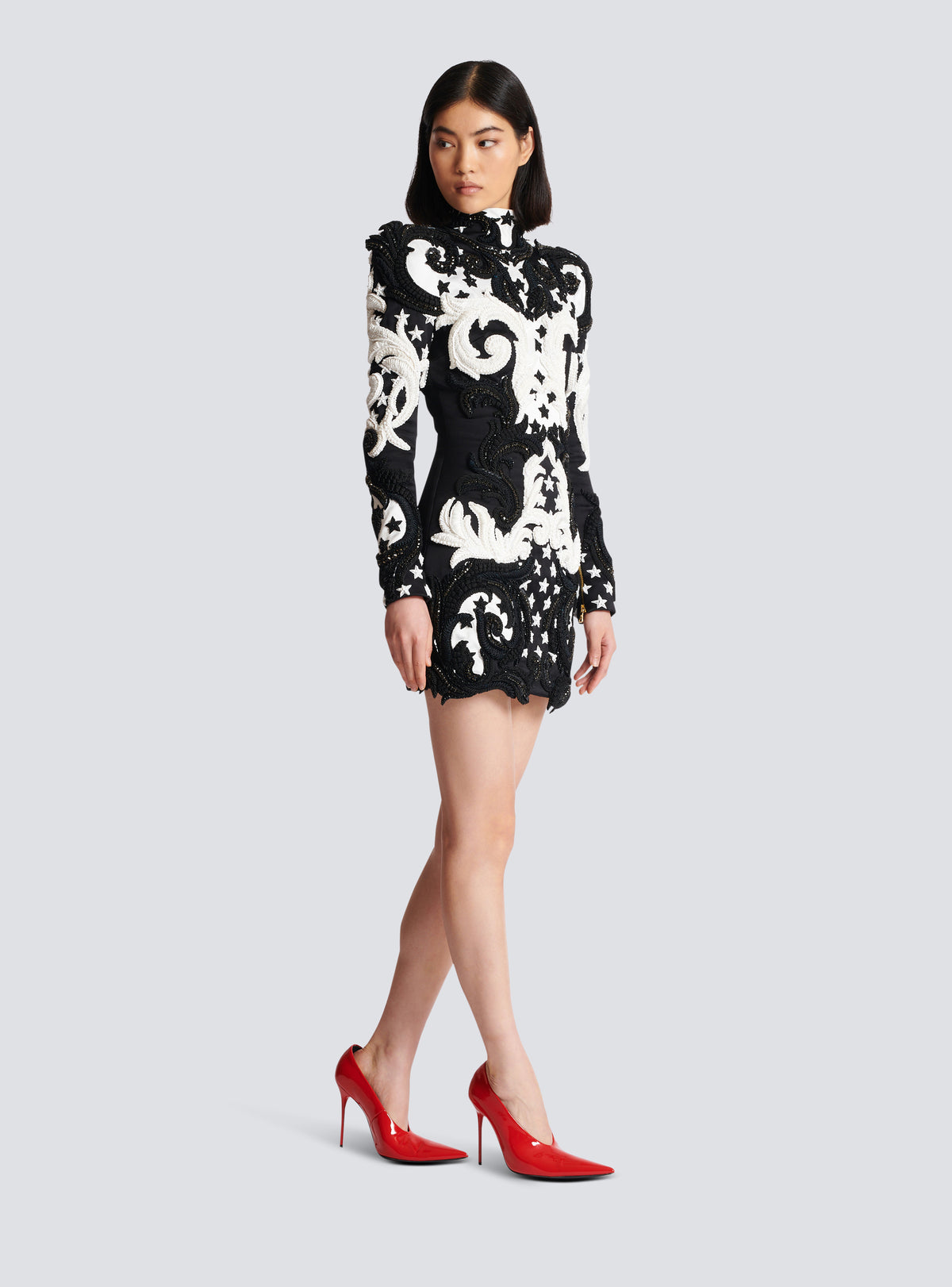 Robe courte brodée baroque - Noir & Blanc