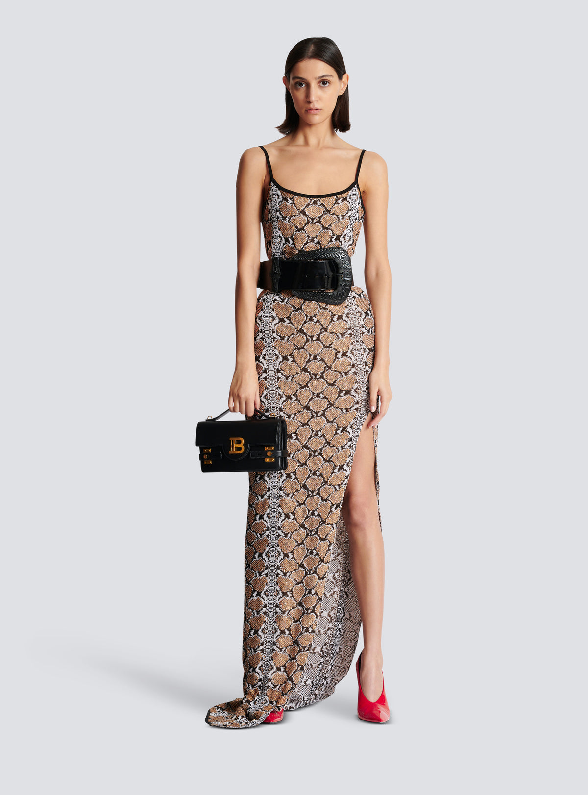 Robe longue à fines bretelles en maille python - Noir & Camel & Blanc
