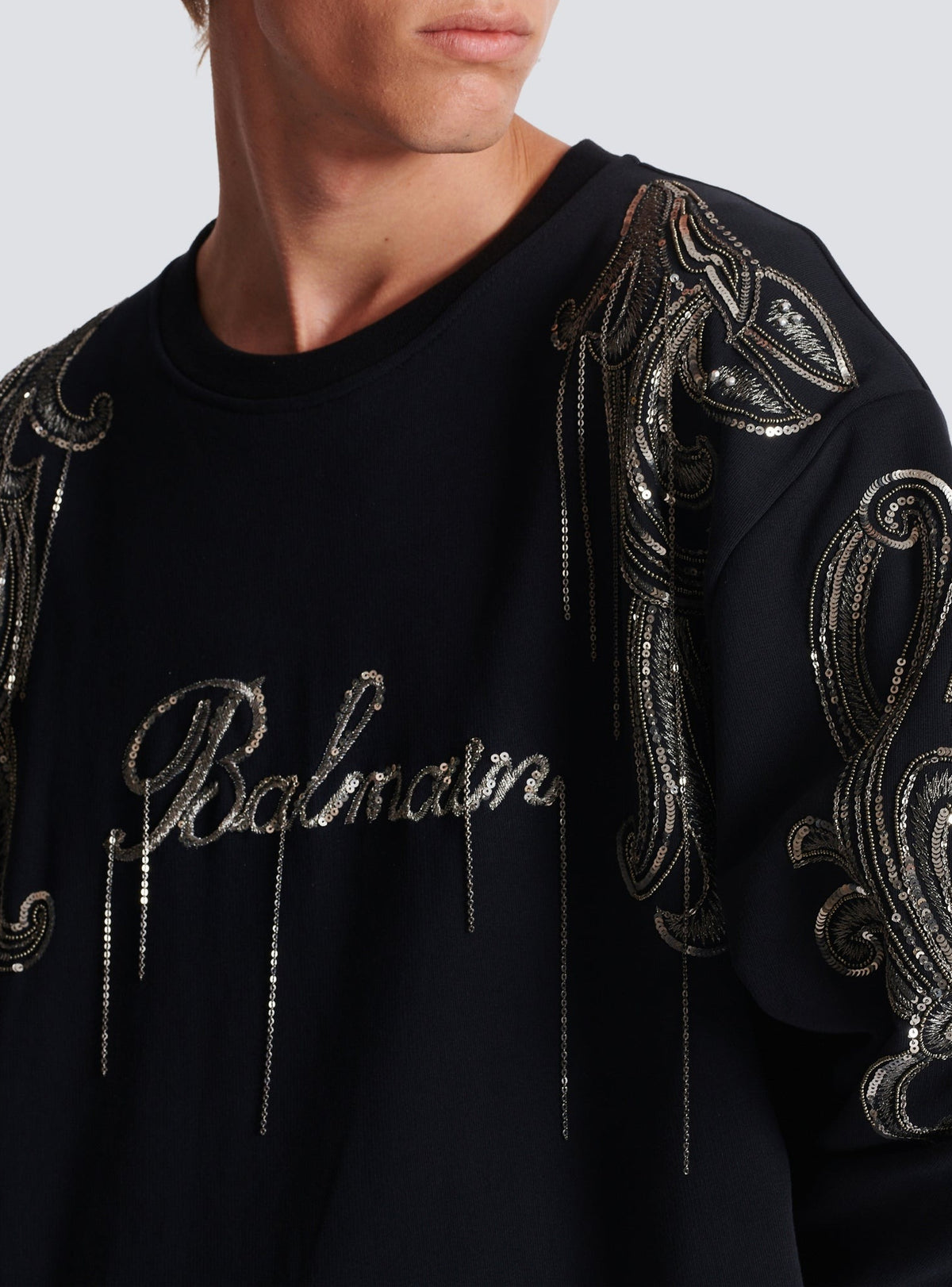 Sweatshirt embroidered with chains - Black & Antique Silver