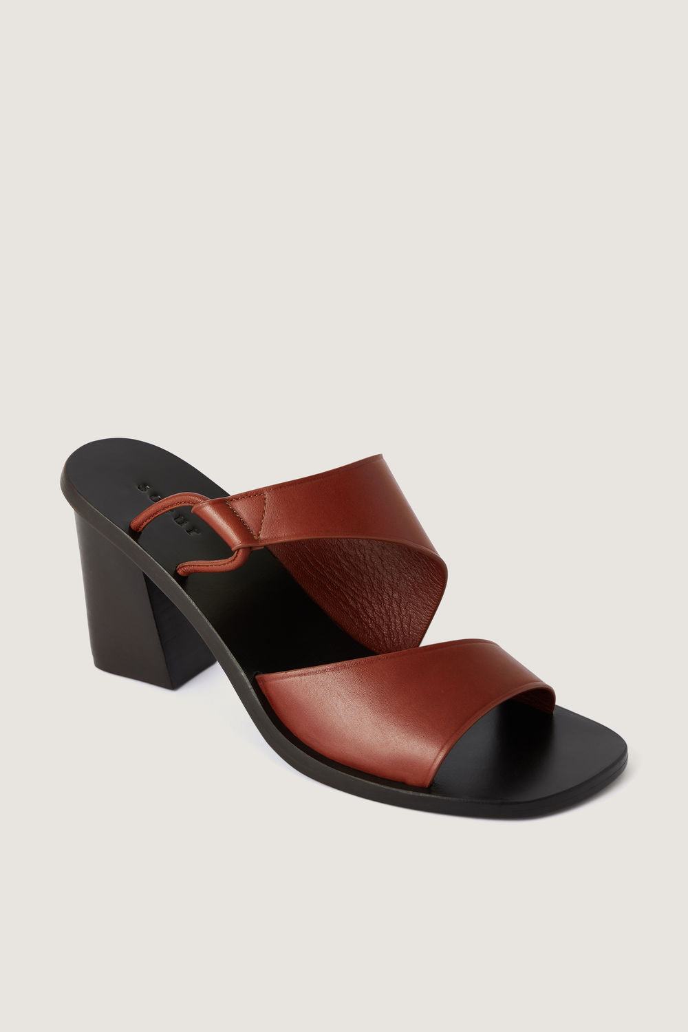 31 / NEW   SANDALES ASTREE