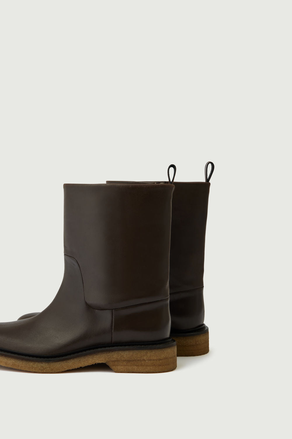 33 / NEW   BOTTES CHUCK