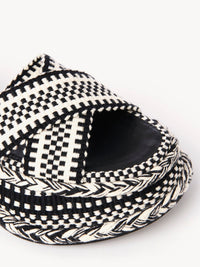 BASEPLUS_White & Black SANDALS - White & Black