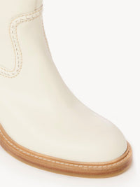 BASEPLUS_Eggshell BOOTS - Eggshell