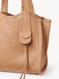 BASEPLUS_Light Tan MEDIUM TOTE - Light Tan