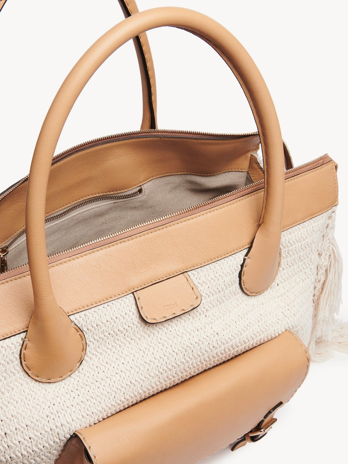 BASEPLUS_Soft Tan OVERSIZED DAYBAG - Soft Tan