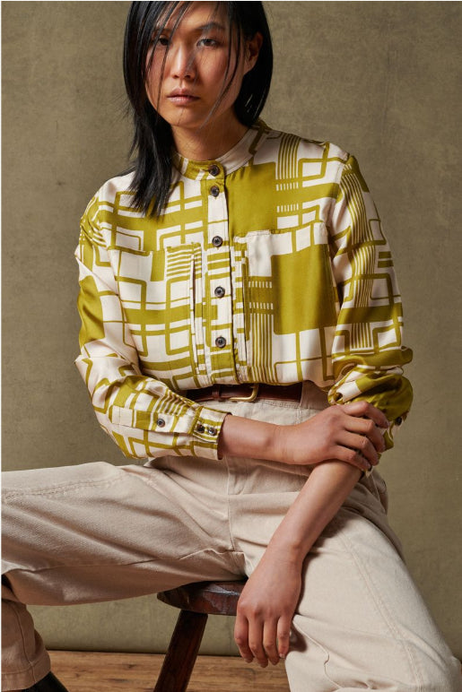 15 / DJV 90€ 49-16 / ST33%   CHEMISE SEGUR