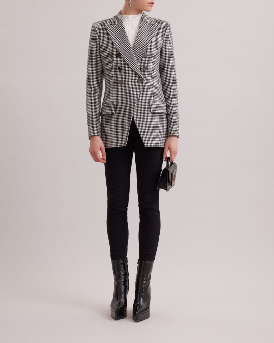 Blazer Chess - Black & White
