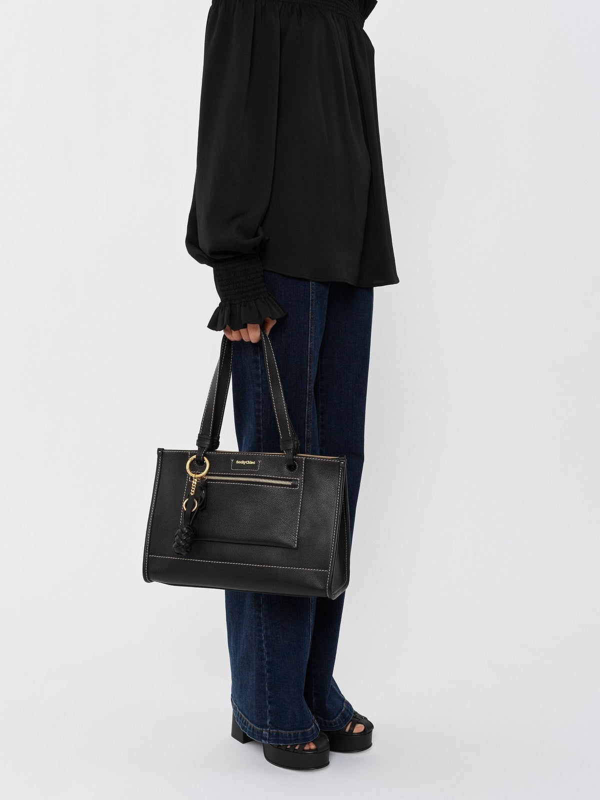 BASEPLUS_Black SHOPPER - Black