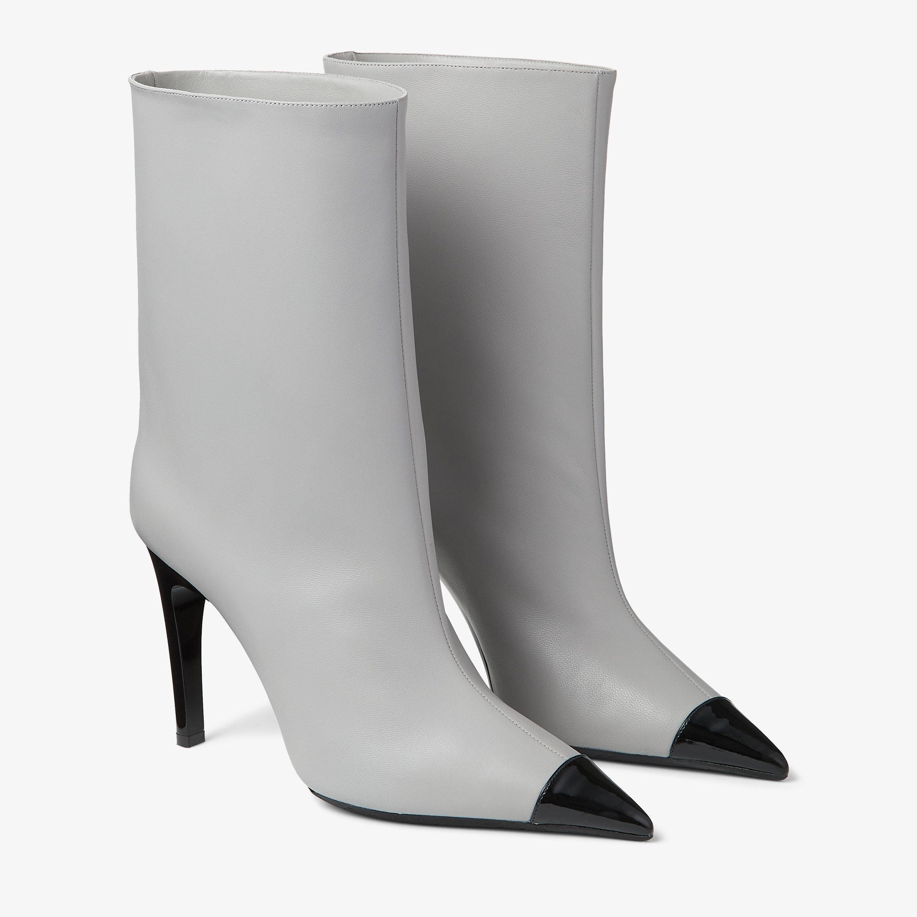 ZNO STOCK 0 DJV 18/10 ST 56% Price 250 / Reco 280 MARL GREY/BLACK Boot CIERRA 100