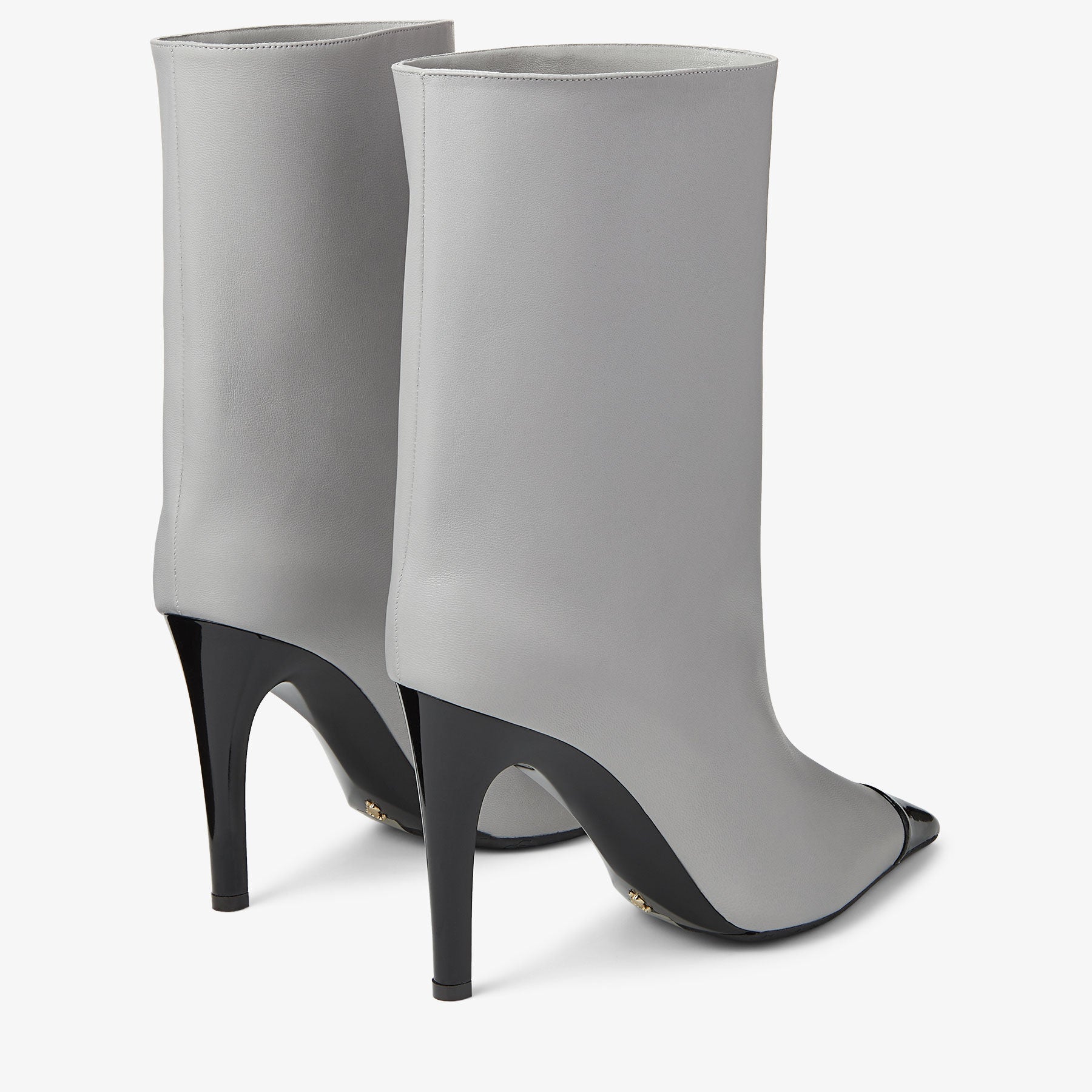 ZNO STOCK 0 DJV 18/10 ST 56% Price 250 / Reco 280 MARL GREY/BLACK Boot CIERRA 100