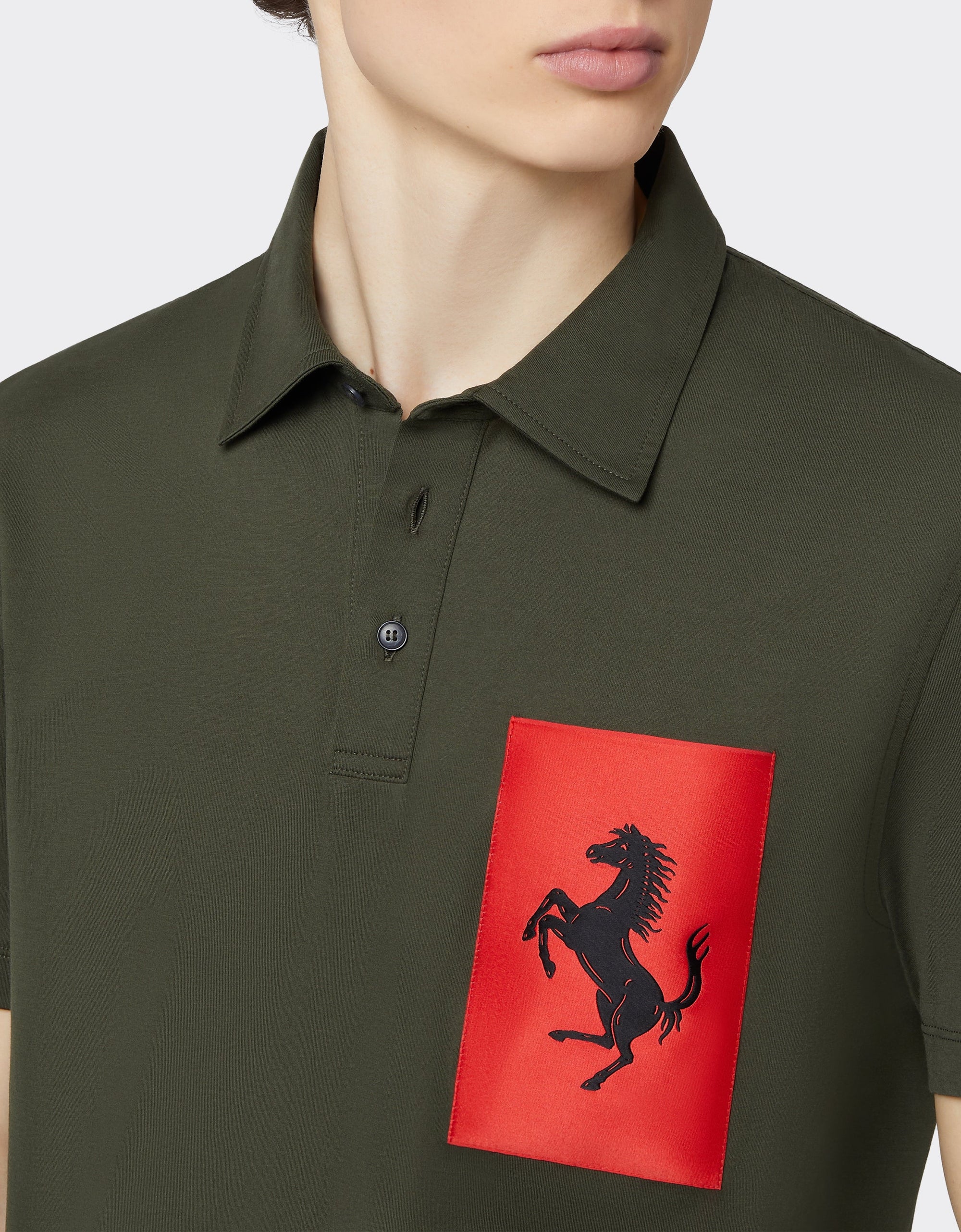 Polo avec poche Cheval cabré - Militare