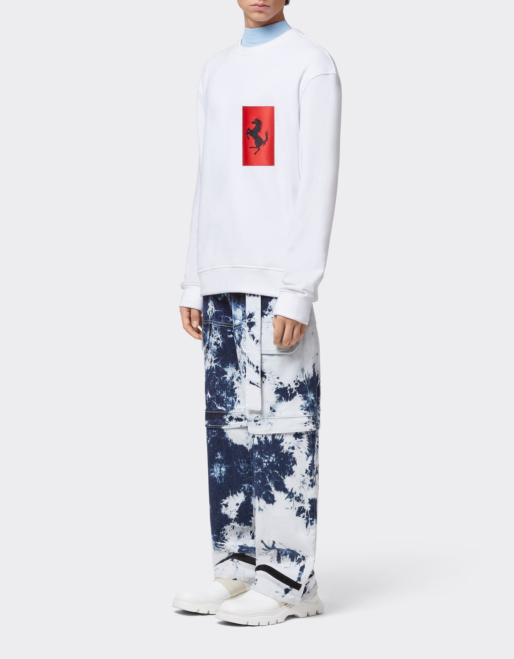 Sweat-shirt avec poche Cheval cabré - Bianco