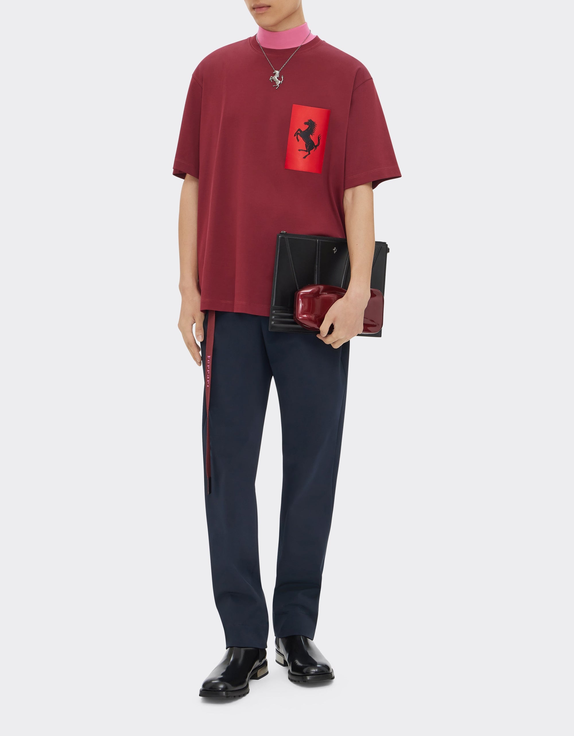 T-shirt avec poche Cheval cabré - Bordeaux