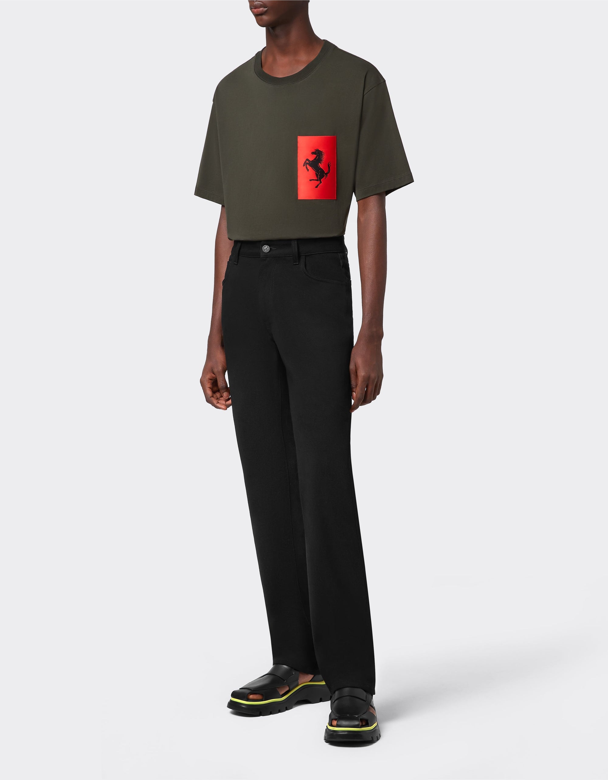 T-shirt avec poche Cheval cabré - Militare