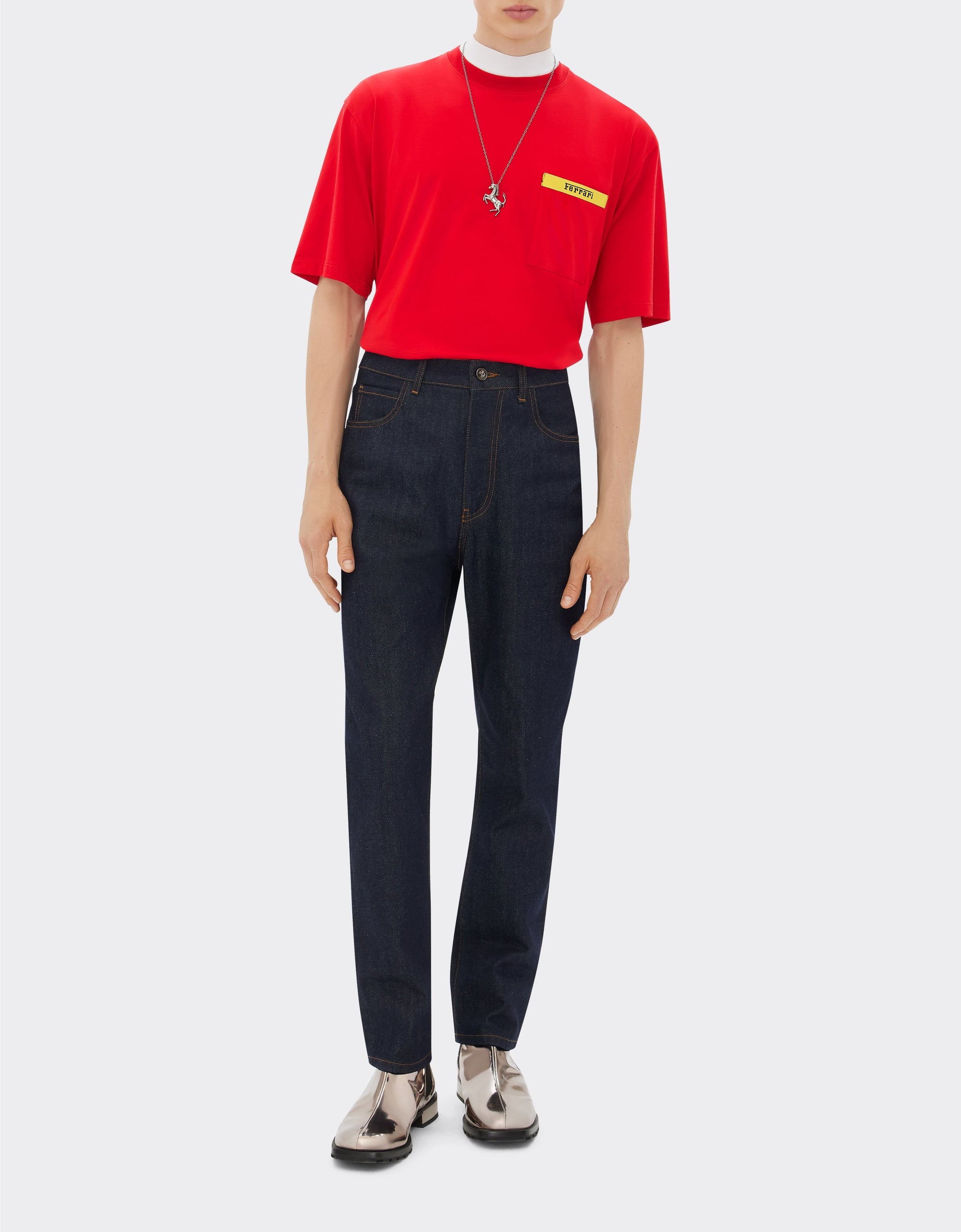 T-shirt with contrasting element - Rosso Corsa