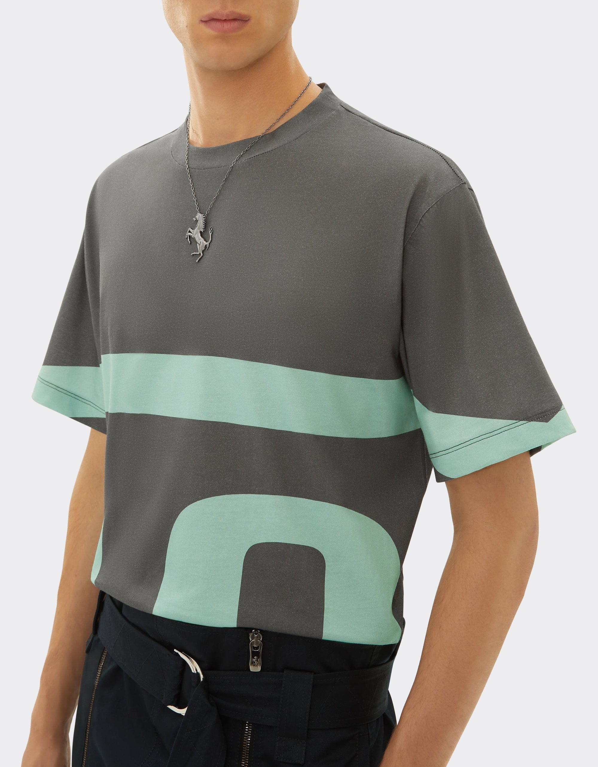 Unisex T-shirt with Ferrari logo - Grigio