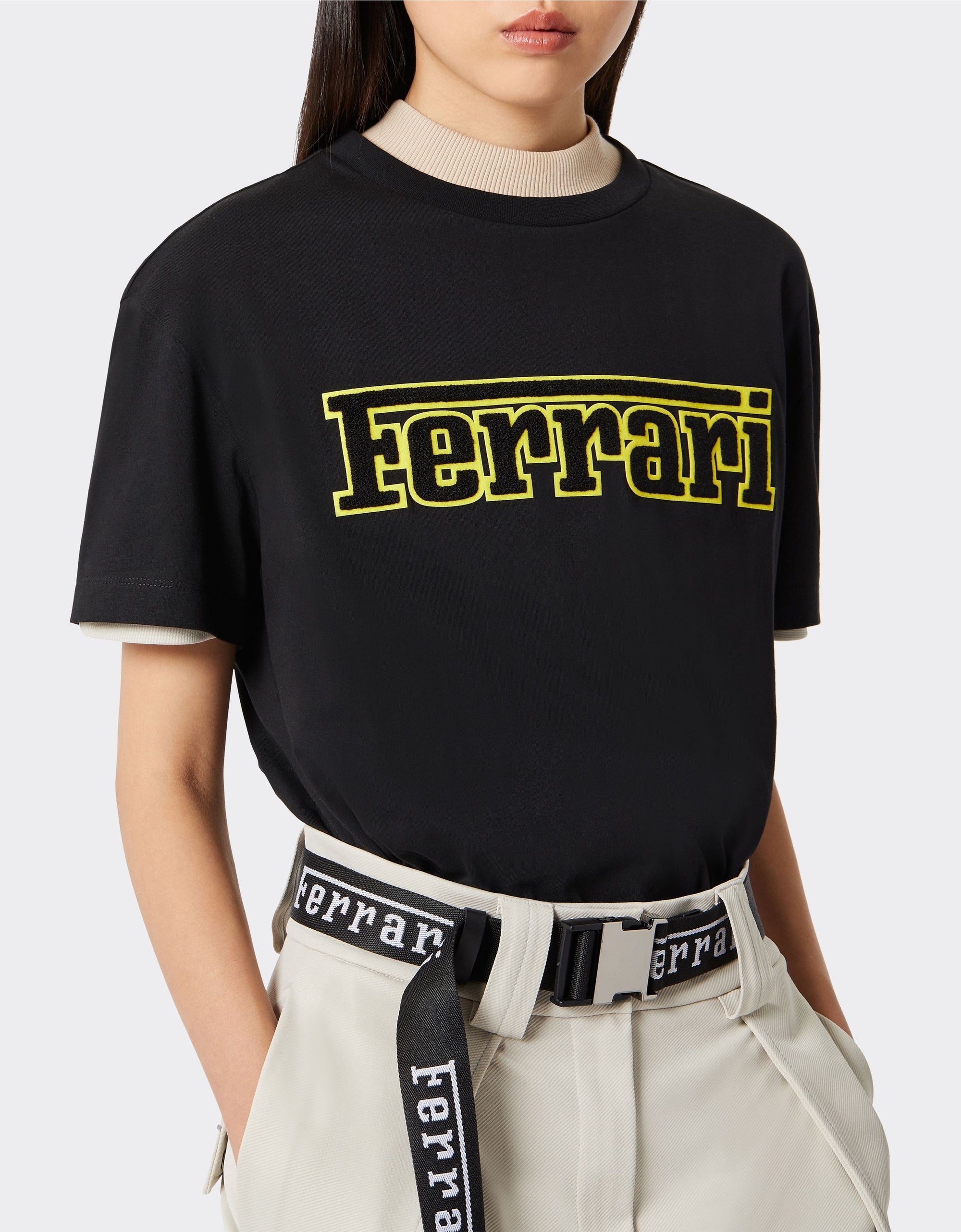T-shirt unisexe avec logo Ferrari - Nero